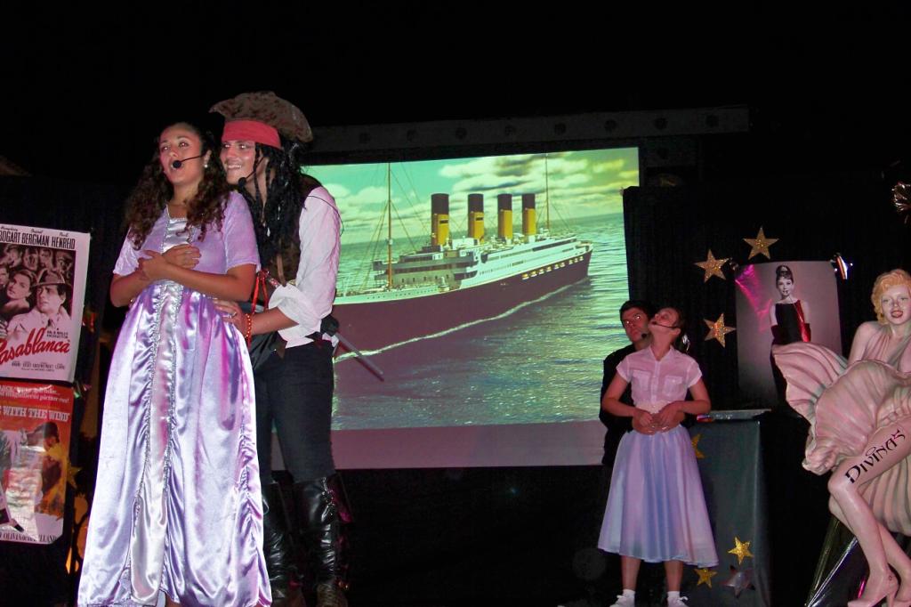 14  Al Otro Lado (Plaza Reloj) (70)